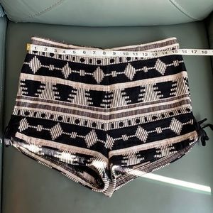 Ecote shorts- urban outfitters